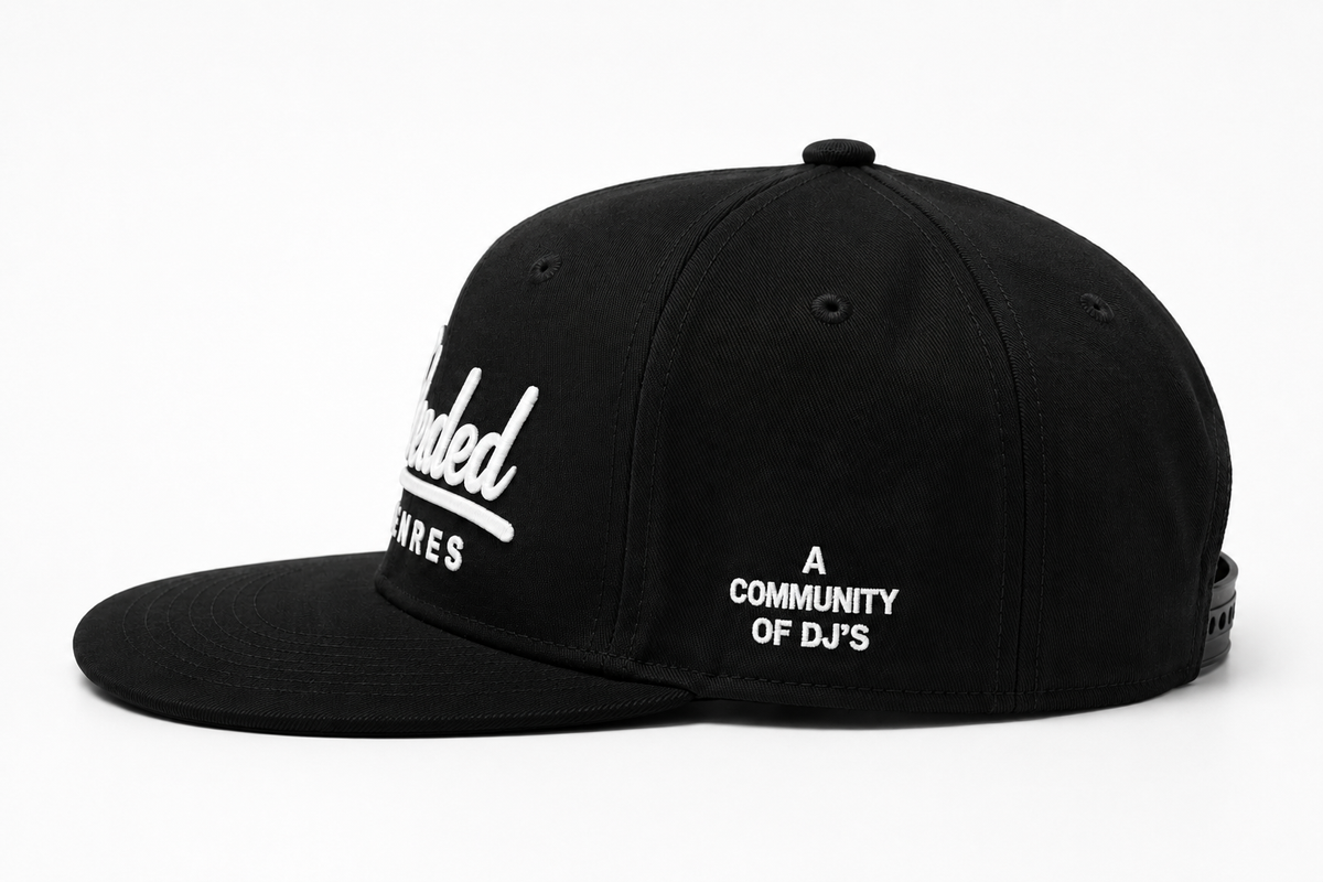 Blended Genres Signature Snapback – Black