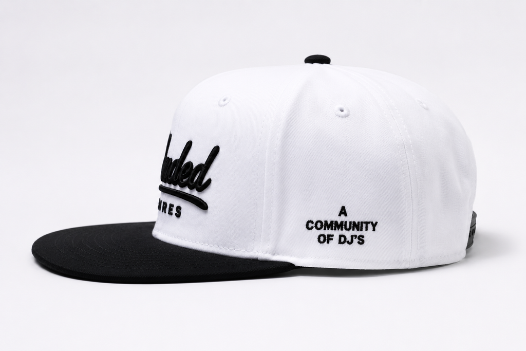 Blended Genres Signature Snapback – White/Black